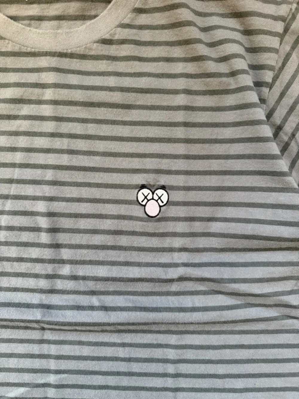 KAWS x Uniqlo BFF Striped Tee Dark Grey Unisex Sz. XL - Picture 3 of 7
